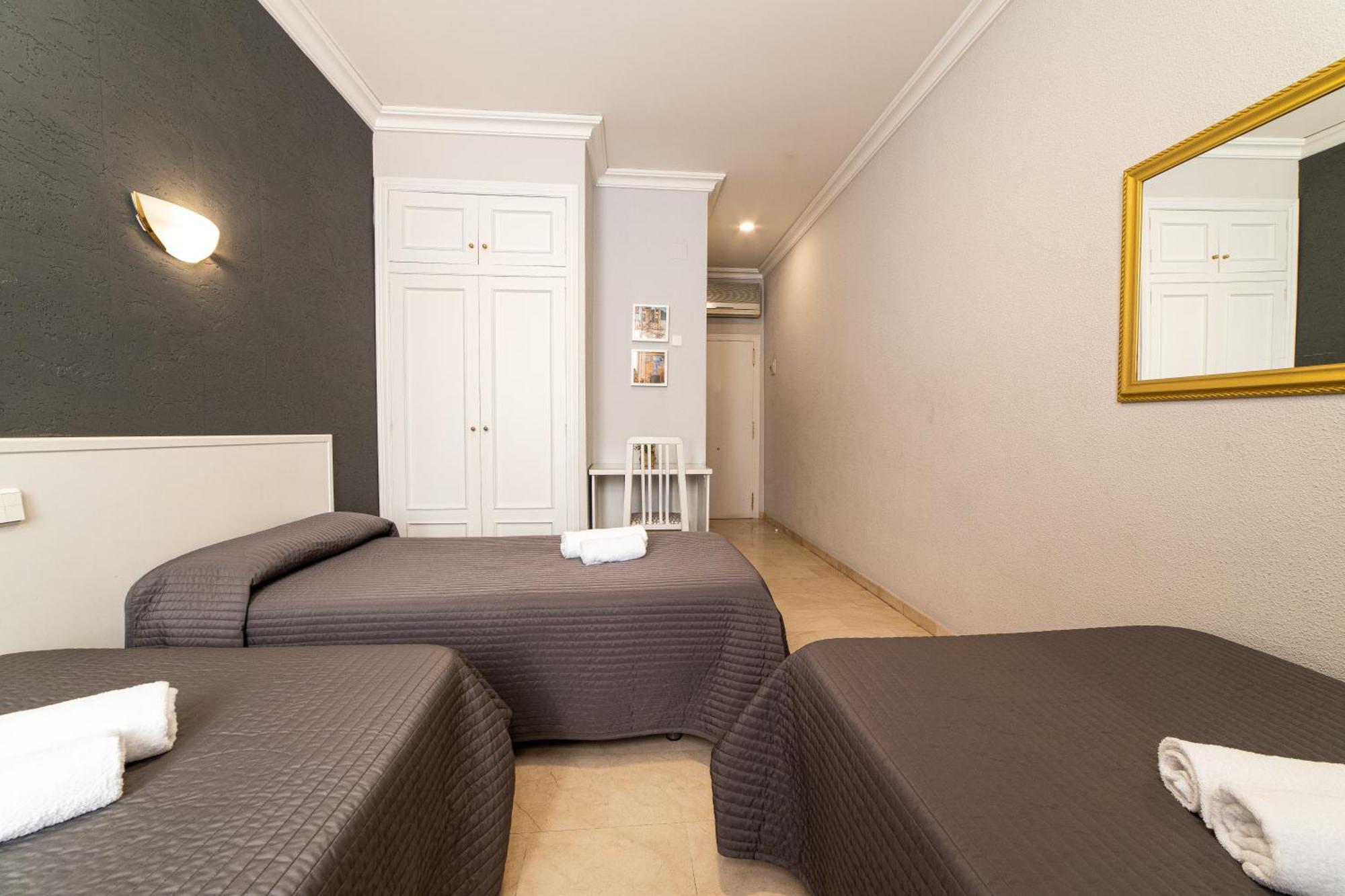 Hostal Ya Aspe Buitenkant foto