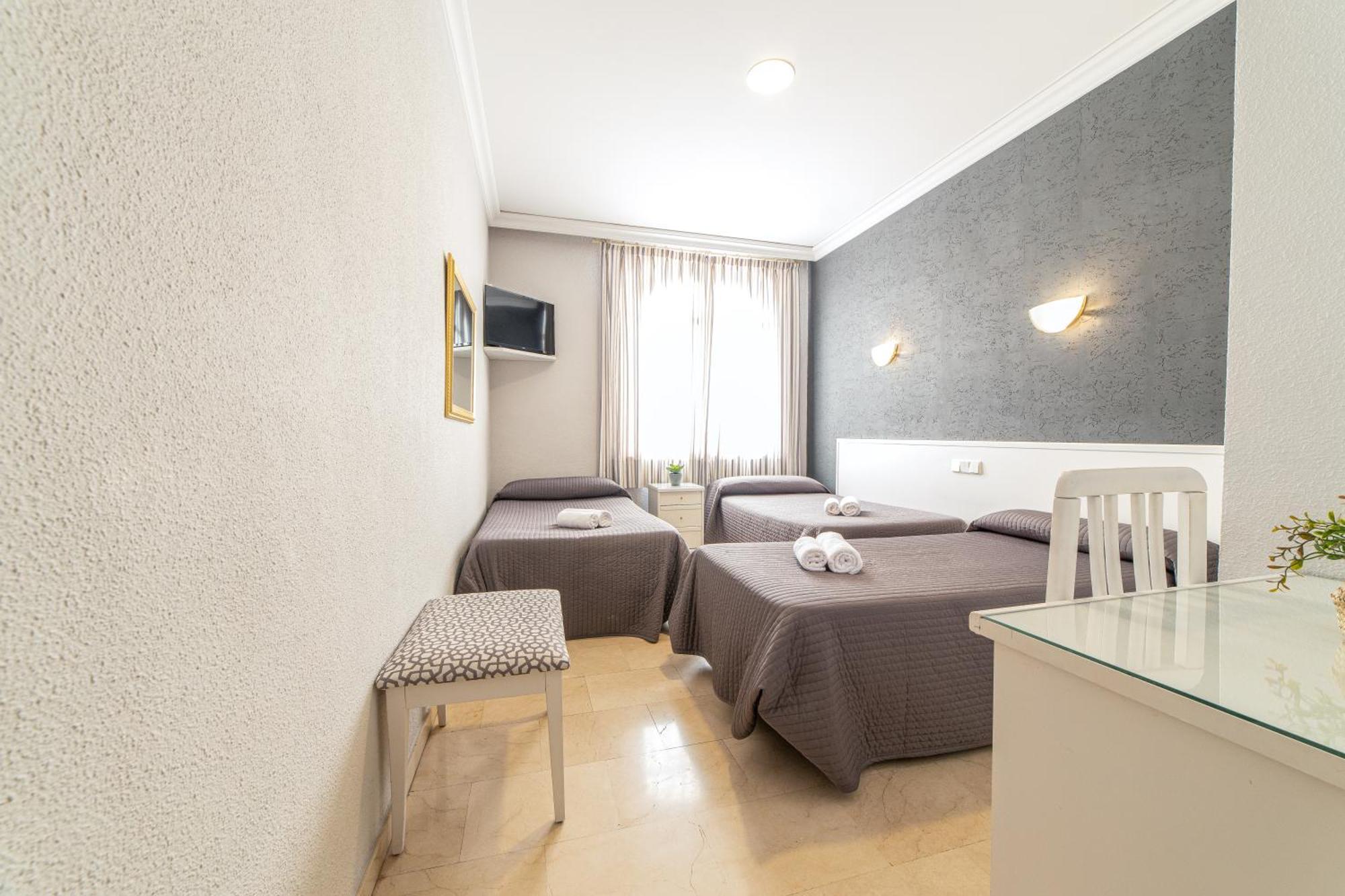 Hostal Ya Aspe Buitenkant foto