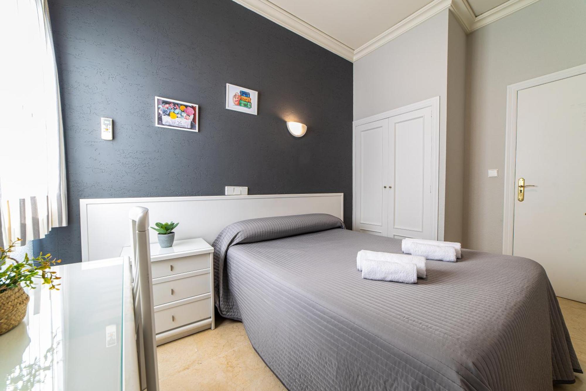 Hostal Ya Aspe Buitenkant foto