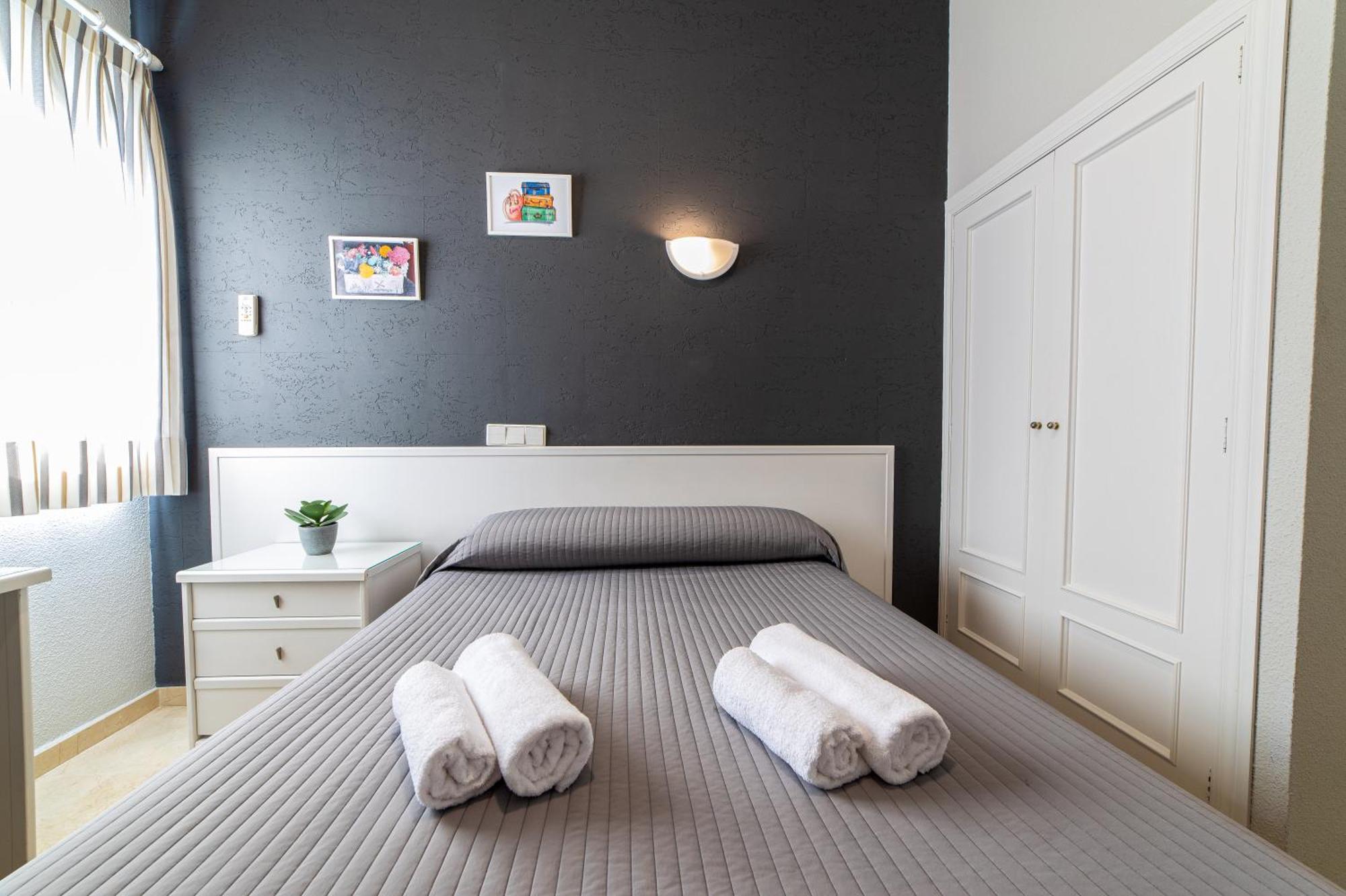 Hostal Ya Aspe Buitenkant foto