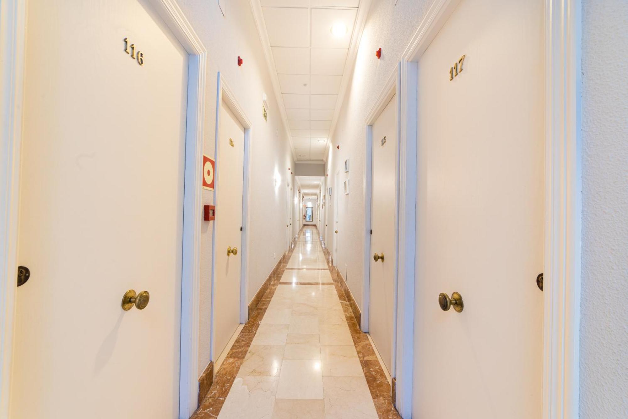 Hostal Ya Aspe Buitenkant foto